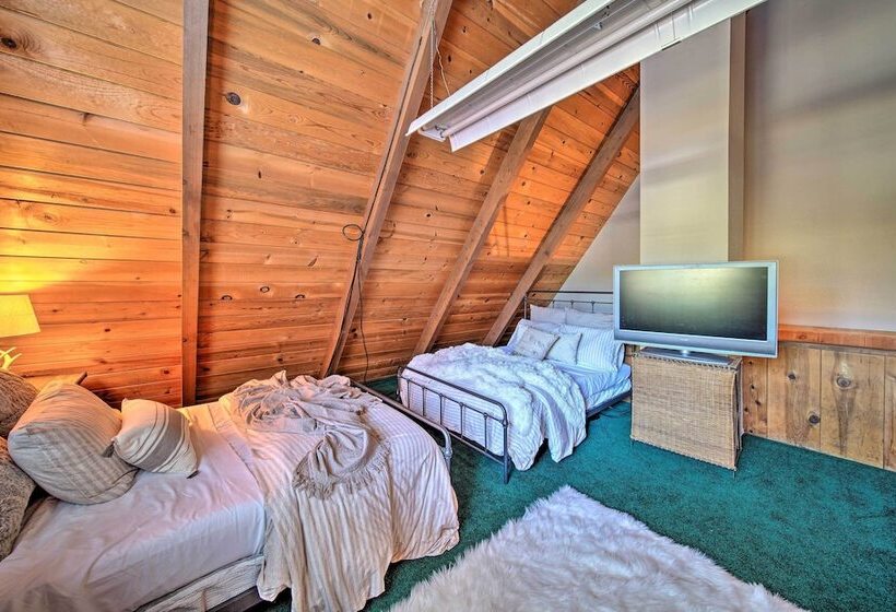 Rustic Trinity Center Cabin W/ Deck Near Fishing!