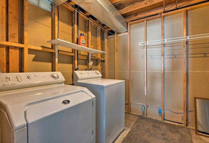 Salt Lake City Area Home <20mi To Snowbird & Alta