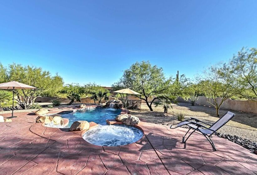 Scottsdale Home: Pickleball, Heated Pool & Hot Tub