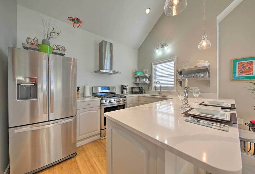 Seaside Cottage W/ Private Pier   3 Miles To Beach