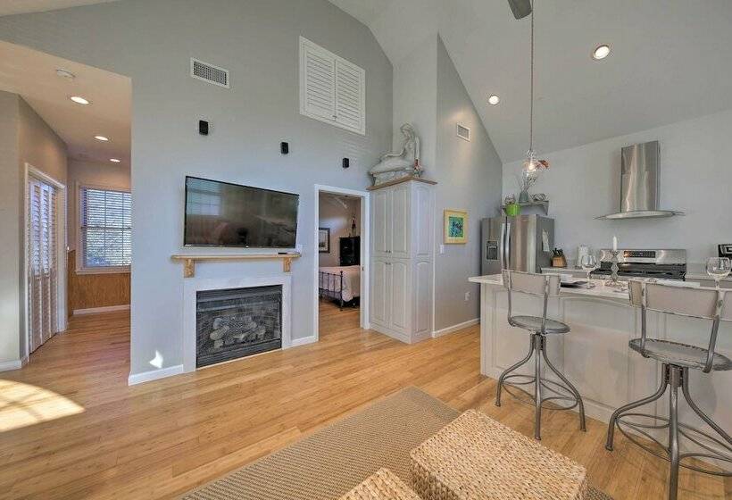 Seaside Cottage W/ Private Pier   3 Miles To Beach