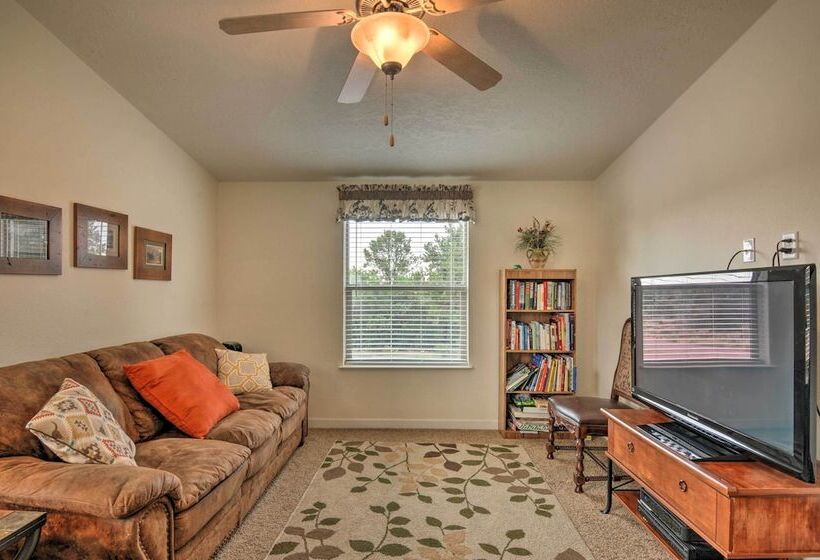 Secluded Boulder House   Next To National Forests!