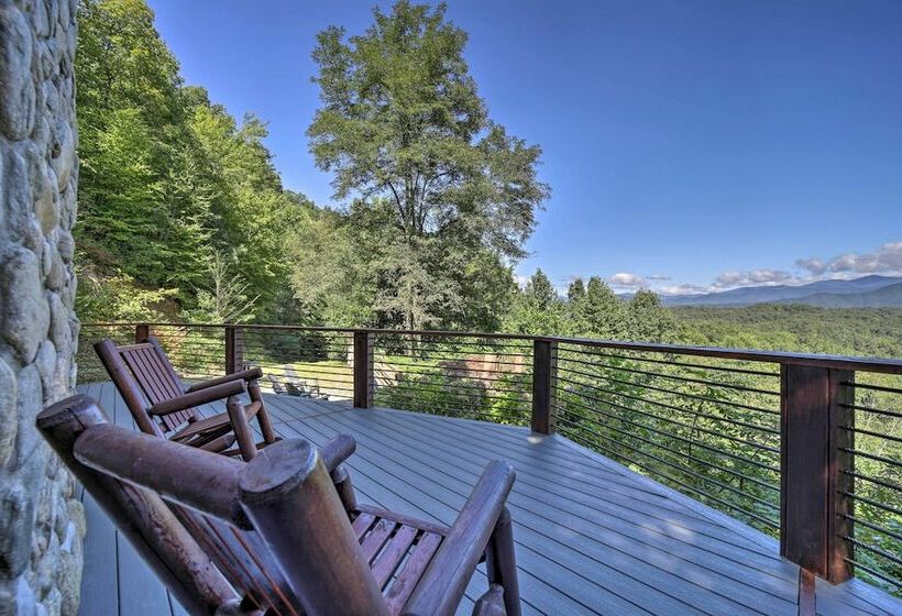 Secluded Nantahala Forest Refuge W/ Mountain Views