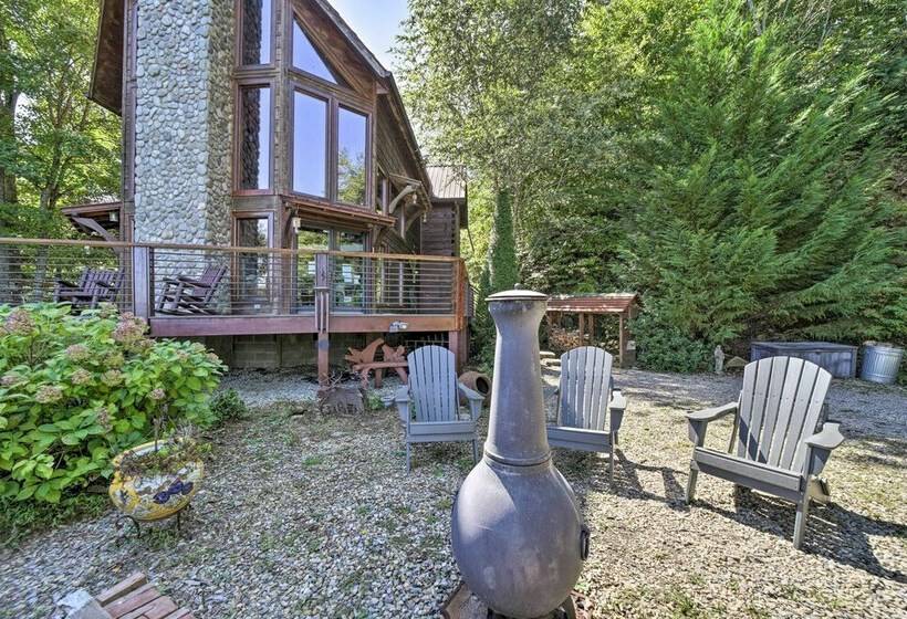Secluded Nantahala Forest Refuge W/ Mountain Views