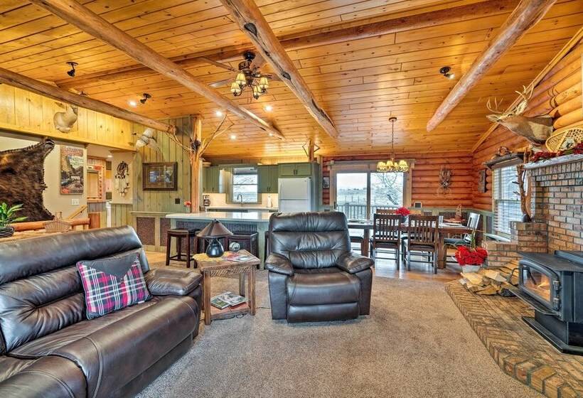 Secluded Retreat W/ Wood Stove, 11 Mi To Bozeman!
