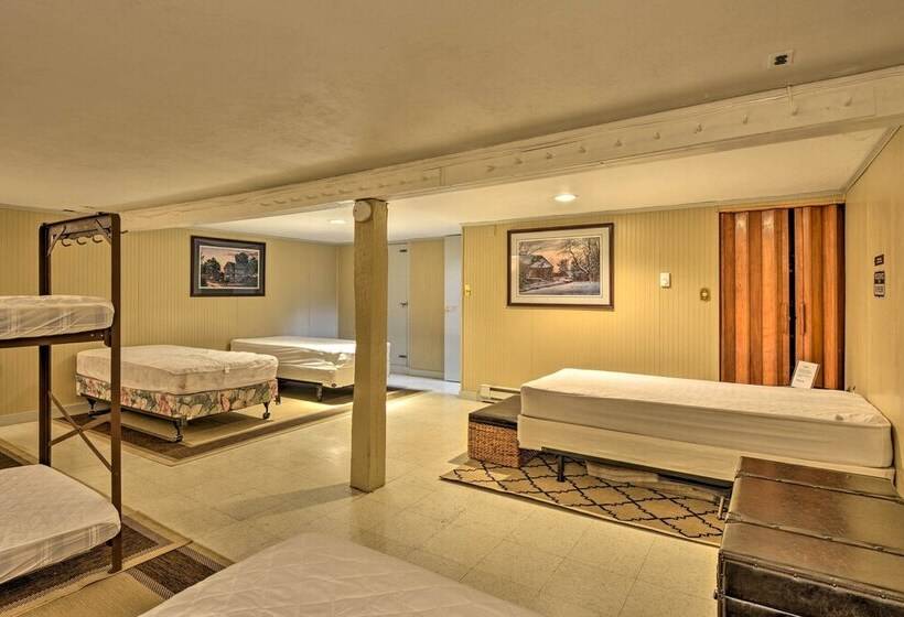 Serene Saxton Lodge: 7 Mi To Lake Raystown!