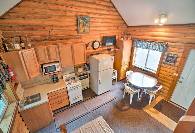 Soldotna Cabin W/ Essentials  4 Mi To Fishing