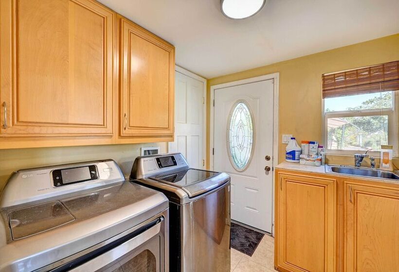 Spacious La Mesa Vacation Home W/ Shared Hot Tub!