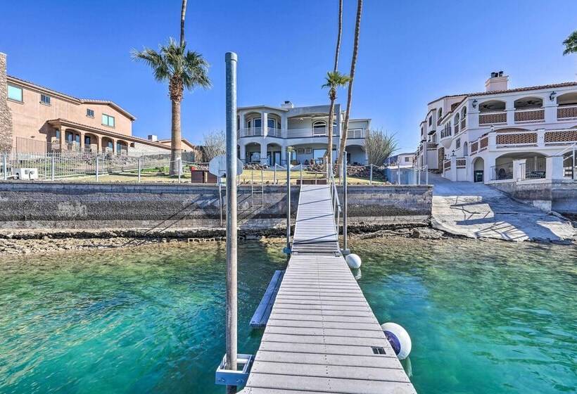 Spacious Parker House On The Colorado River!