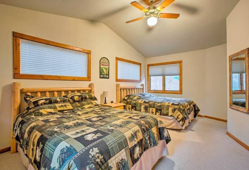 Riverfront Manton Cabin W/ Pool Table & Fire Pit!