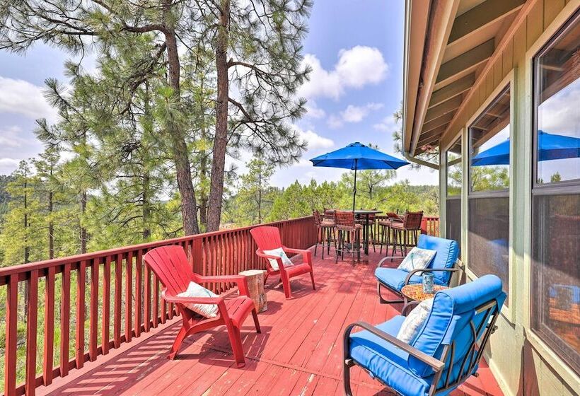 Strawberry Hideaway In The Pines W/ Hot Tub!