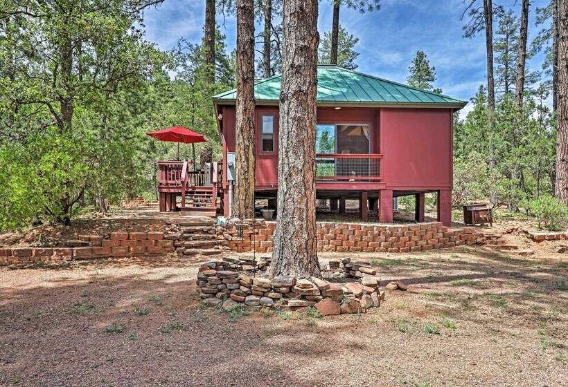 Furnished Deck: Romantic Strawberry/pine Studio!