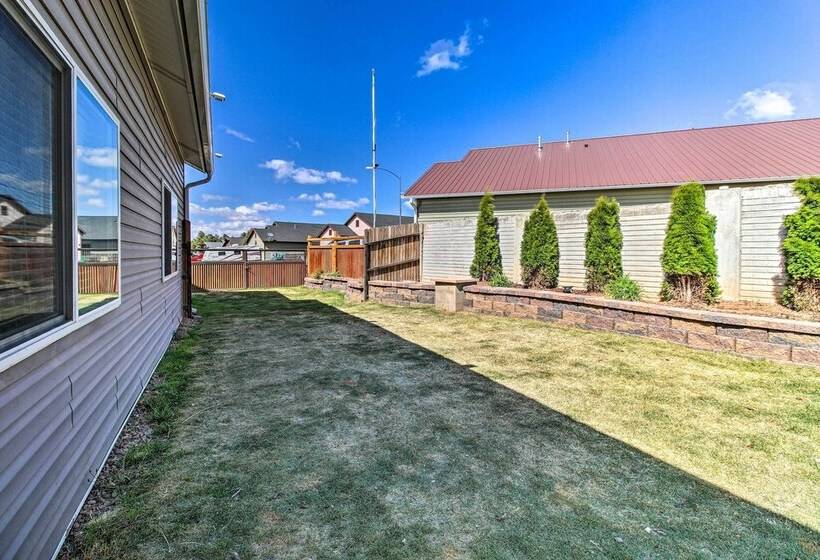 Stylish Show Low Hideaway W/ Patio + Gazebo!