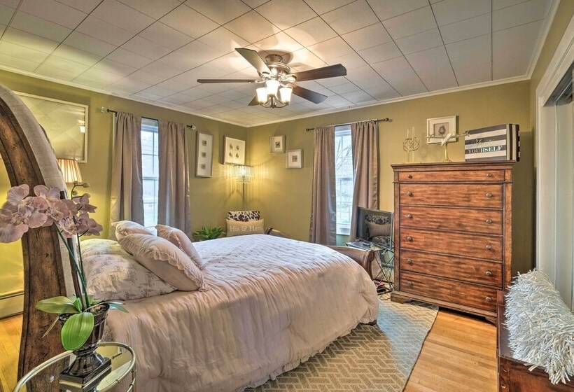 Stylish Suburban Getaway, 10 Miles To Royal Mtn!