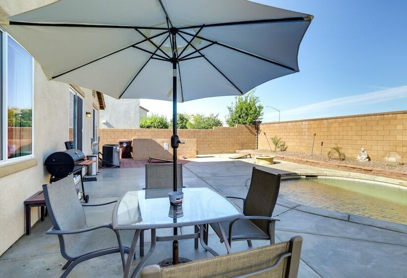 Sunny California Retreat   Pool, Patio & Grill!