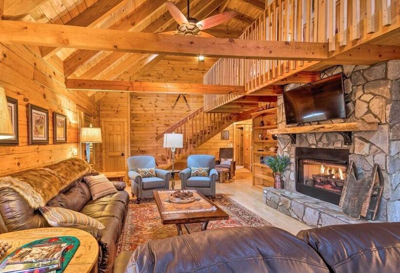 The Fox Wood In Blue Ridge Mtns By Grandfather Mtn