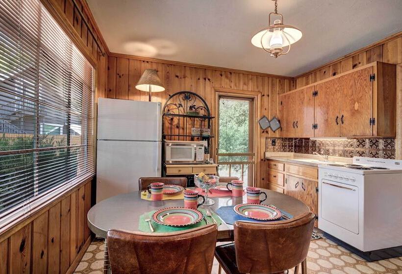 Tonto Nat L Forest Riverside Cabin!