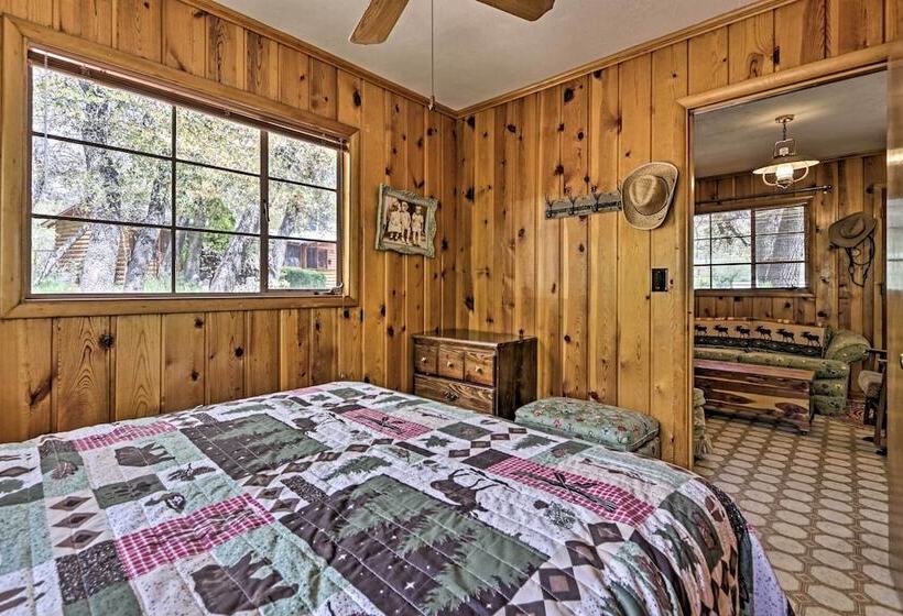 Tonto Nat L Forest Riverside Cabin!