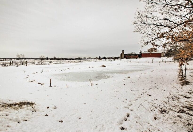 Updated Cabin On 7 Acres   Day Trip To Lake Geneva