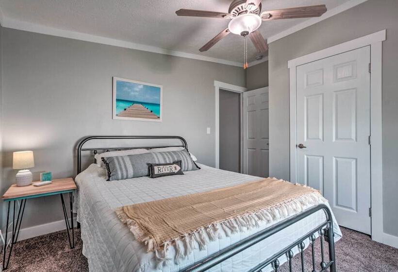 Updated Harpers Ferry Home: Only Half Mi To River!