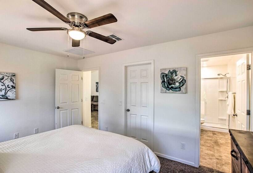 Backyard Oasis: Updated San Tan Valley Escape