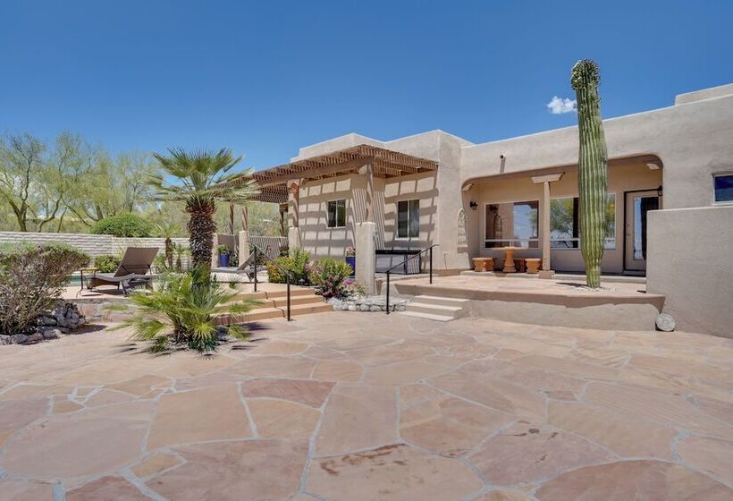 Updated Tucson Home W/ Panoramic Mtn Views & Pool!