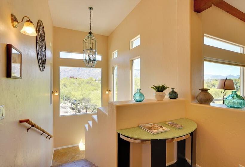Updated Tucson Home W/ Panoramic Mtn Views & Pool!