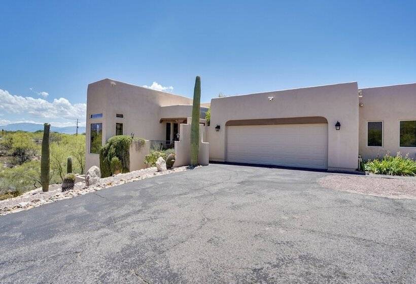 Updated Tucson Home W/ Panoramic Mtn Views & Pool!
