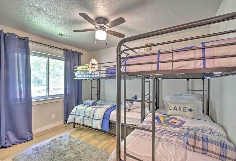 Upscale Cottage With Furnished Lake View Deck!