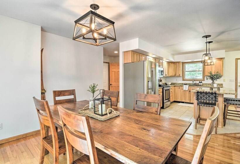 Upscale Family Cottage < 1 Mi To Higgins Lake