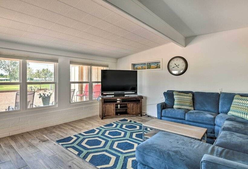 Upscale Sun City Home On South Golf Course