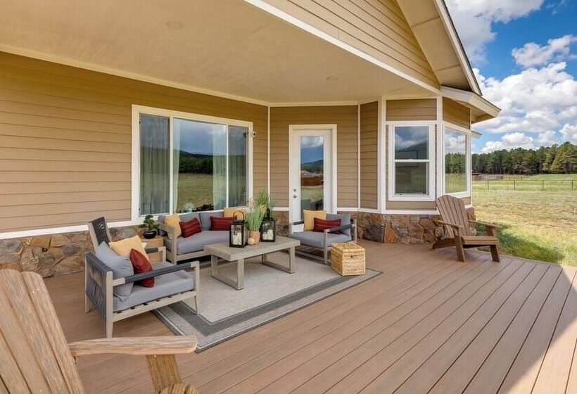 Vistas Bonitas Home W/ Patio: 7 Mi To Snowbowl!