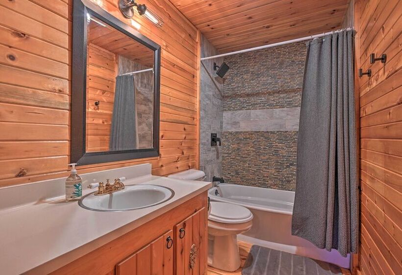 Waterfront Arkdale Retreat: 2 Acres W/ Deck & View