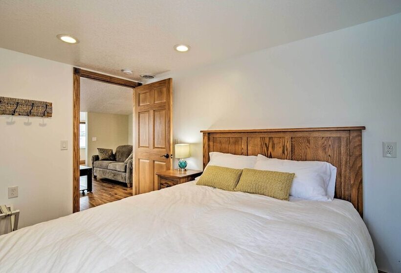 Waterfront Bay City Home W/ Dock & Boat Launch!