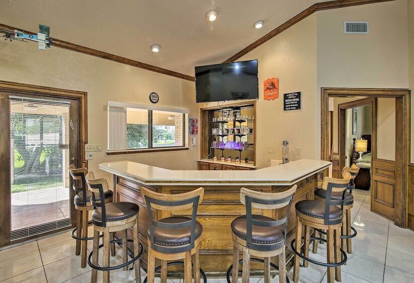 Pool & Game Room: Waterfront Harlingen Home