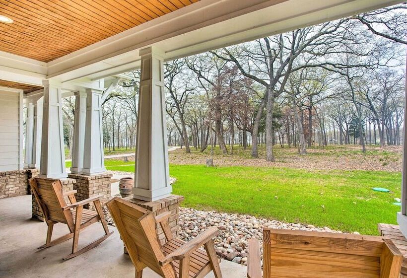 Waterfront Lake Tawakoni Home W/ Fire Pit!