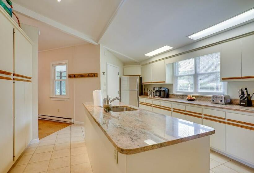 Waterfront Little Wicomico Haven W/ Dock & Kayaks!