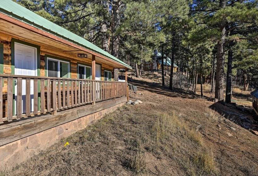 Well Appointed Bayfield Cabin W/ Forest Views!