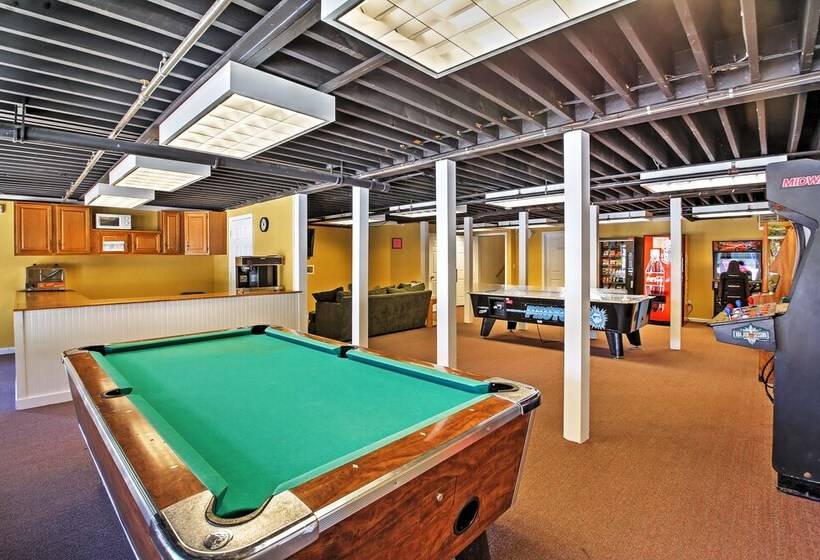 Wells Beach Cottage W/ Pool Access ~ 1 Mi To Coast