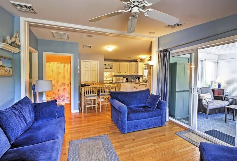 Wells Beach Cottage W/ Pool Access ~ 1 Mi To Coast