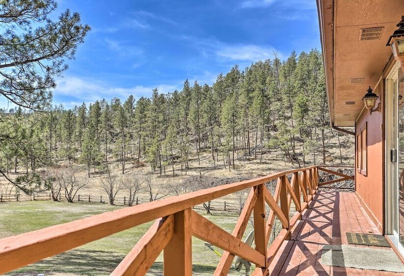 Wyoming Nature Retreat: 19 Mi To Devils Tower