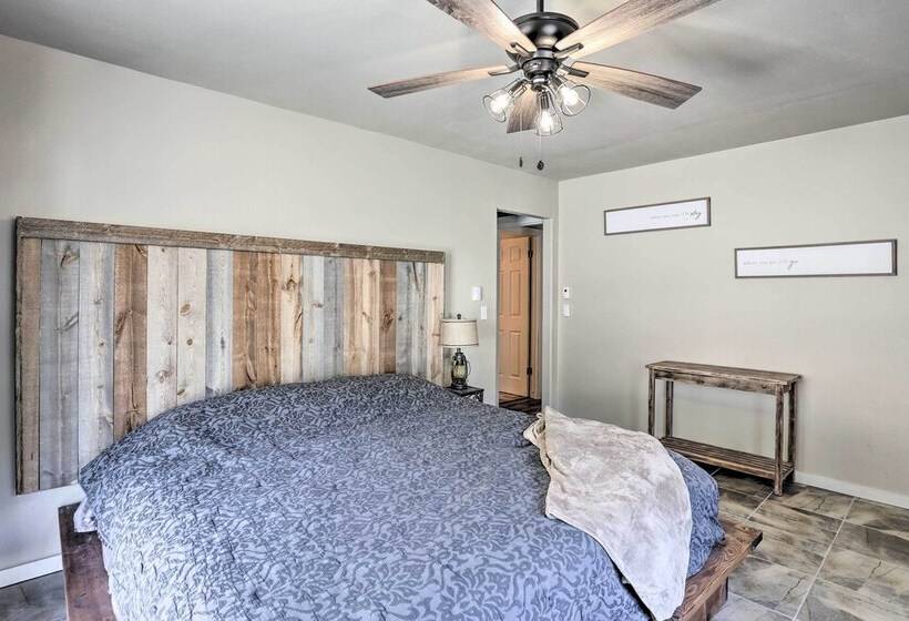 Wyoming Nature Retreat: 19 Mi To Devils Tower