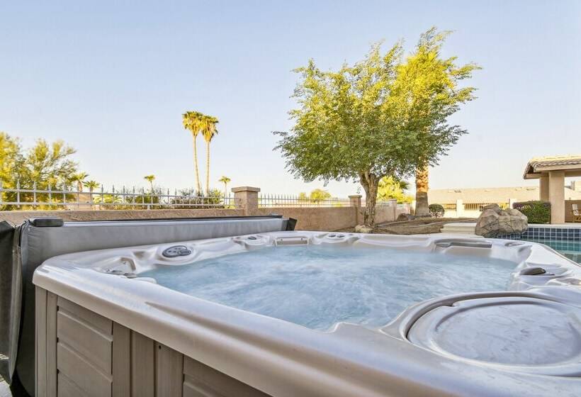 Lake Havasu Oasis W/ Lake View, 1 Mi To Beach!