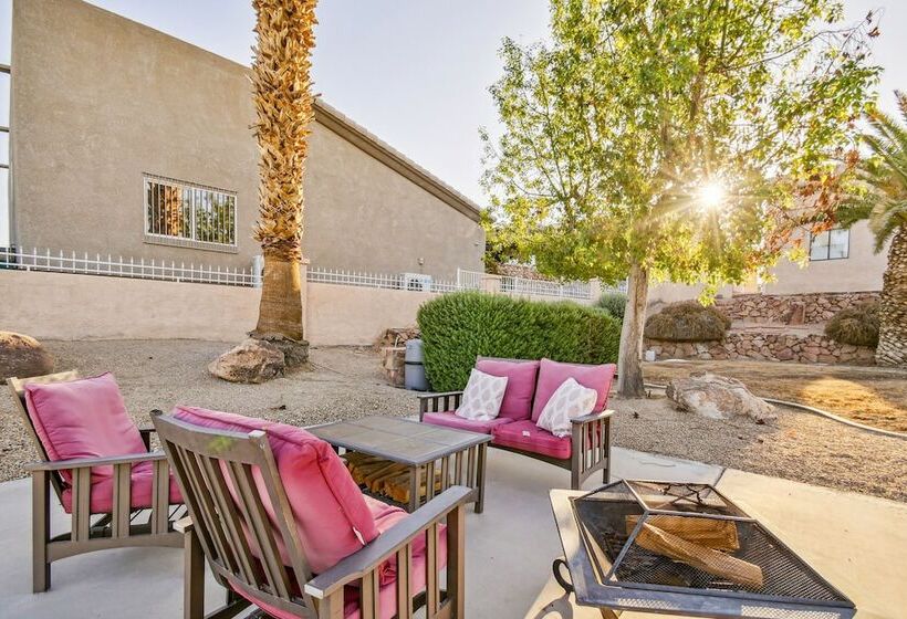 Lake Havasu Oasis W/ Lake View, 1 Mi To Beach!