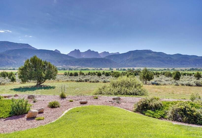Zion Mountain Guest House W/ Canyon Vistas!