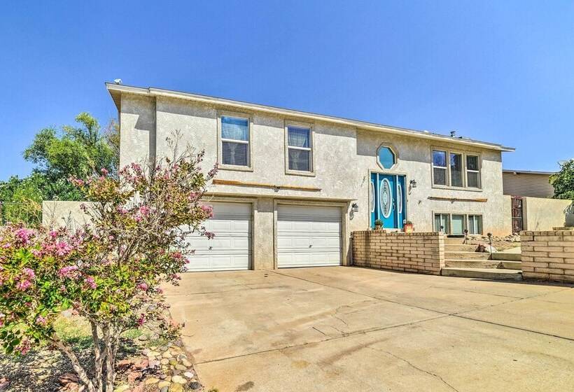 Vibrant Paradise In Page ~ 1 Mi To Canyon Tours!