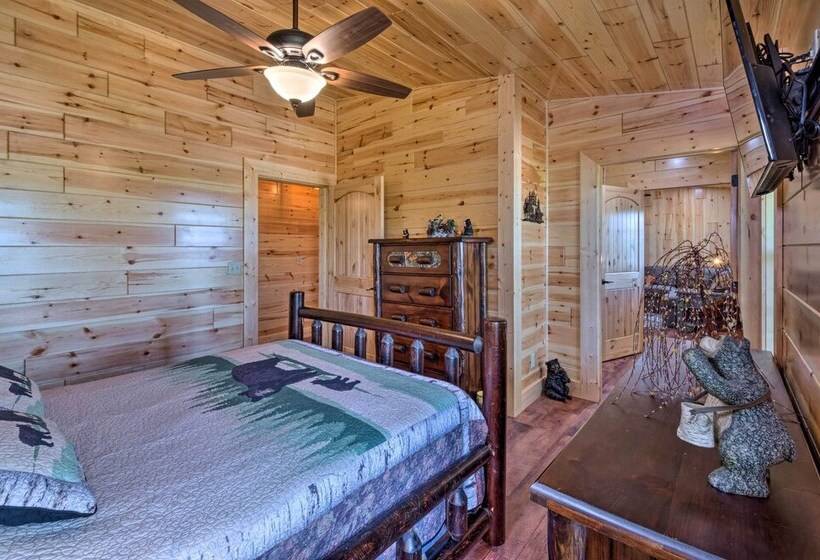 Almost Heaven  Farmers Paradise On 50 Acres!