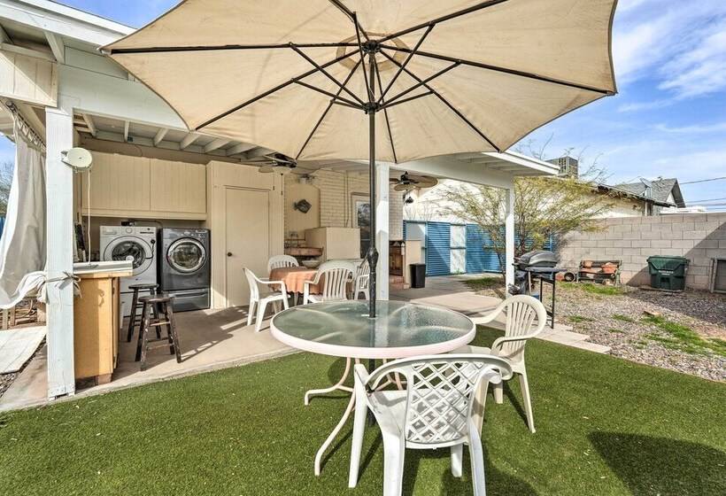 Annies Green Bungalow: 2 Mi To Downtown Phoenix!