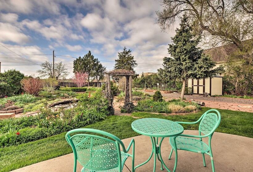 Arvada Home W/ Beautifully Landscaped Yard!