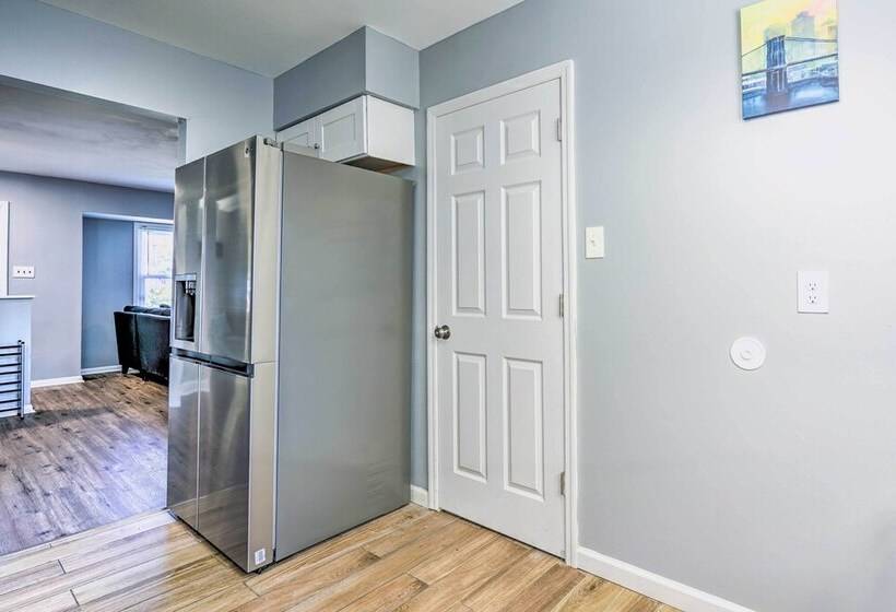 Atlantic City Digs ~ 1 Mi To Beach & Casinos!